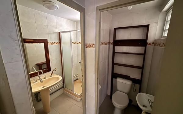 Maison à louer    4 pièces •  Remire-Montjoly