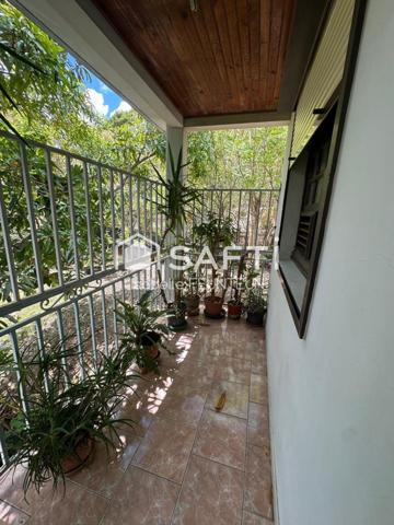 Maison T4 avec appartement de 48 m2 - vue baie du Marin