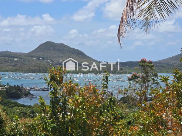 Maison T4 avec appartement de 48 m2 - vue baie du Marin