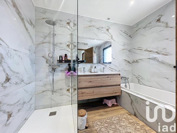 Maison à vendre 5 pièces 143 m² Pollestres