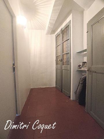 Maison de village avec terrasse de toit proche du port