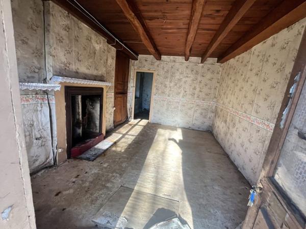 Maison à vendre |  Châlus |  5 pièces | 100 m²