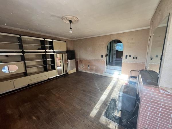 Maison à vendre |  Châlus |  5 pièces | 100 m²