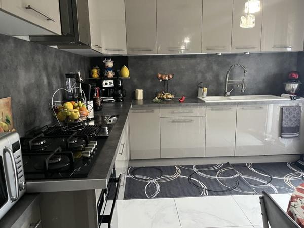 Maison à vendre |  Chalais |  5 pièces | 135 m²