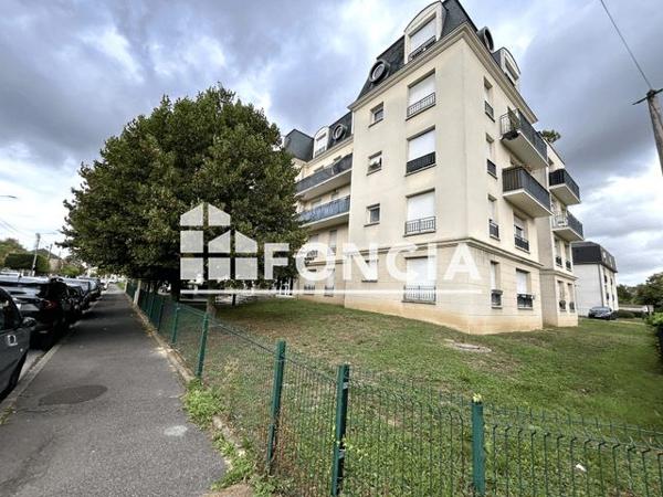 À vendre Appartement 2 pièces 42 m² - Corbeil-essonnes 91100