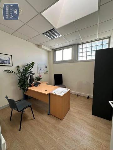 Local commercial à louer Saint-Nazaire (44600)