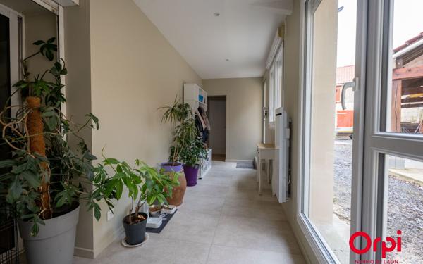 Maison à vendre    6 pièces •  Crépy