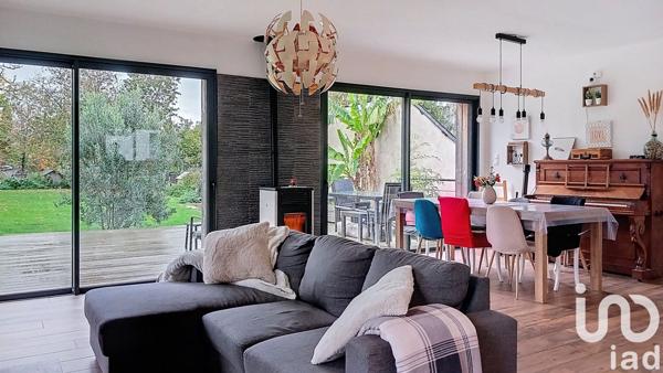 Maison à vendre 6 pièces 132 m² Cesson-Sévigné