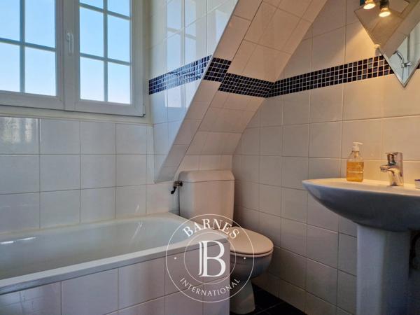Enghien-les-Bains, Maison 5 Chambres -  216 m² à vendre
