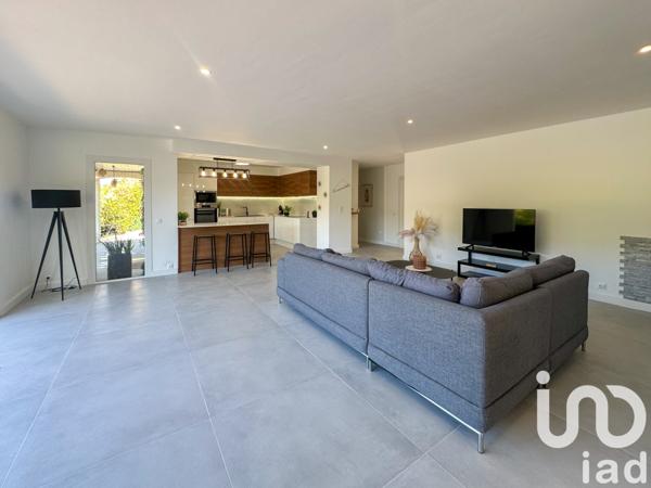 Maison à vendre 5 pièces 137 m² Les Adrets-de-l'Estérel