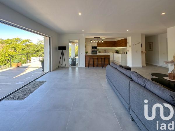 Maison à vendre 5 pièces 137 m² Les Adrets-de-l'Estérel