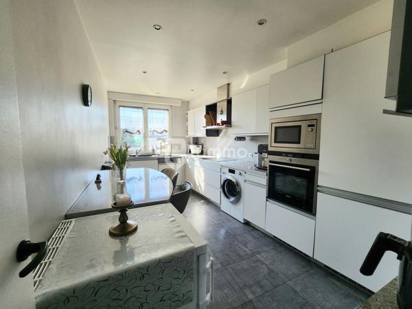 Appartement traversant, proche des bords de Marne