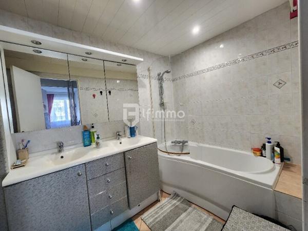 Appartement traversant, proche des bords de Marne