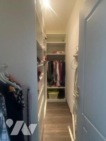 Centre-ville de Saint-quentin - 4 ch - 2 s de bains - jardinet