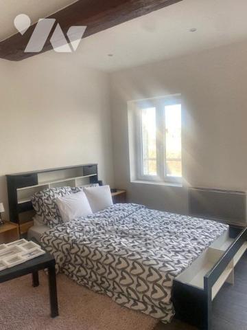 Centre-ville de Saint-quentin - 4 ch - 2 s de bains - jardinet