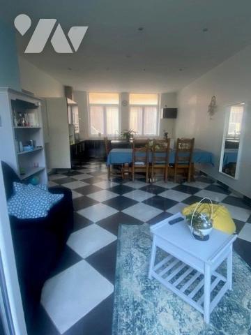 Centre-ville de Saint-quentin - 4 ch - 2 s de bains - jardinet