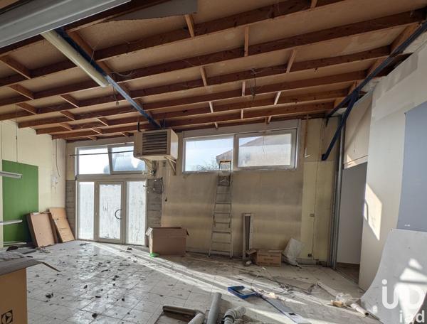 Location atelier 90 m² Carbon-Blanc