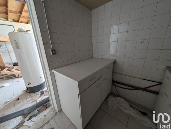 Location atelier 90 m² Carbon-Blanc