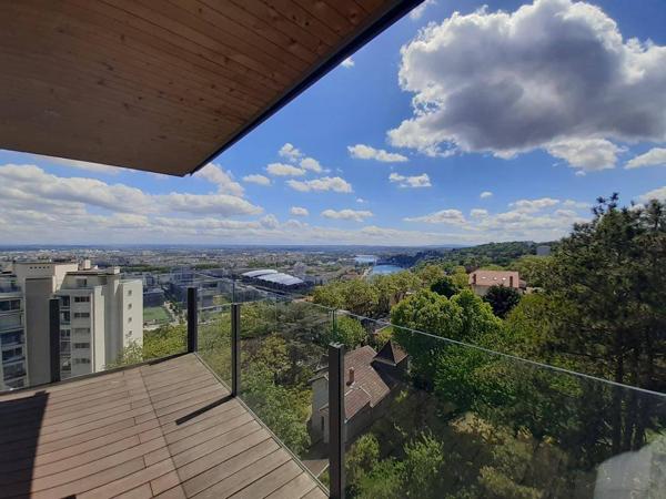 Appartement 3 pièces                                        - 69005 Lyon 5e  Arrondissement Réf : 5274