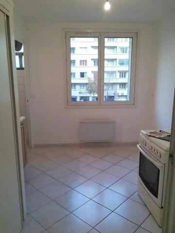 Appartement 3 pièces                                        - 38100 Grenoble Réf : 5123