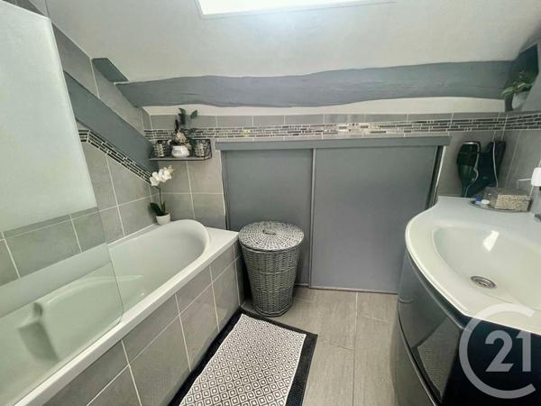 Appartement F3 à vendre  3 pièces - 56,40 m2 VILLENEUVE SOUS DAMMARTIN - 77