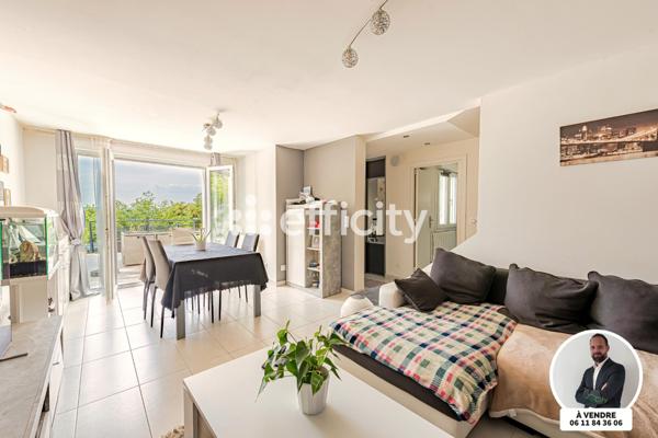 Maison 8 pièces - 270 m²