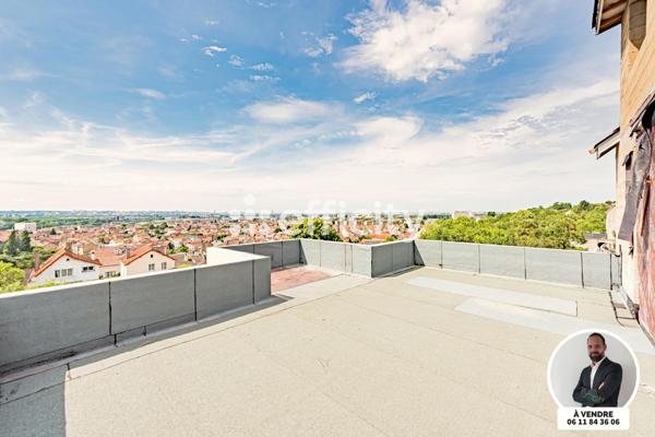 Maison 8 pièces - 270 m²