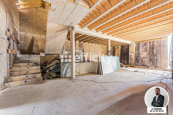 Maison 8 pièces - 270 m²