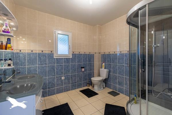 Maison à vendre |  Taponnat-Fleurignac |  6 pièces | 149 m²