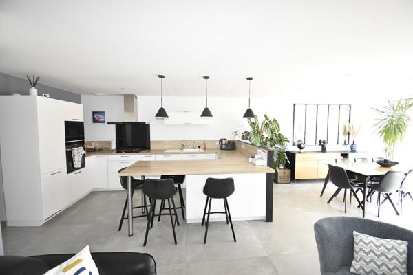 Maison Saint Herblain bourg, 3 chambres, garage, jardin