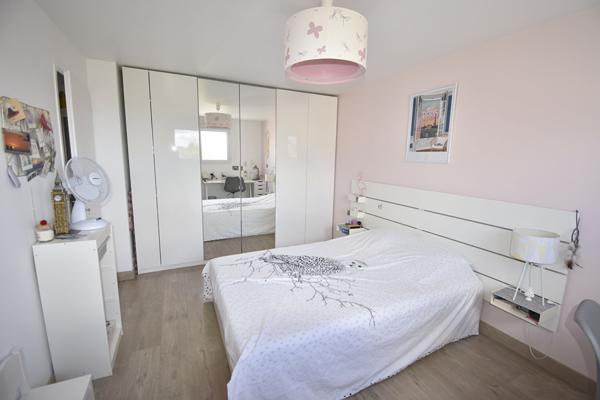 Maison Saint Herblain bourg, 3 chambres, garage, jardin