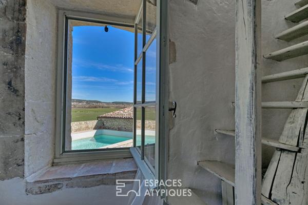 L’Âme d’un Prieuré : Propriété avec piscine et vue