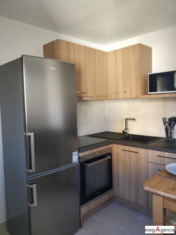 Immeuble à SAINT-ETIENNE, 42100 - 60m²