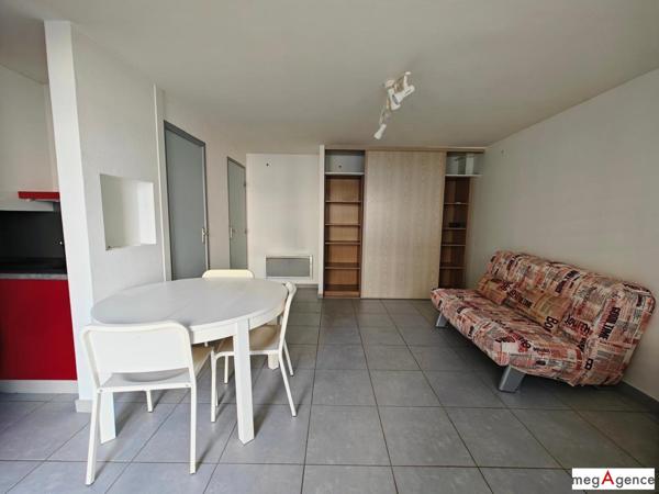 Immeuble à SAINT-ETIENNE, 42100 - 60m²