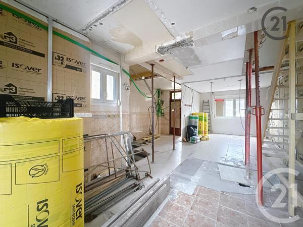 Maison à vendre  5 pièces - 88 m2 ST JULIEN LES VILLAS - 10