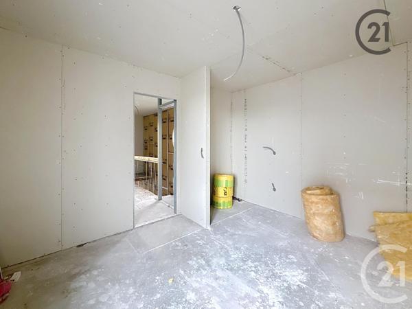 Maison à vendre  5 pièces - 88 m2 ST JULIEN LES VILLAS - 10