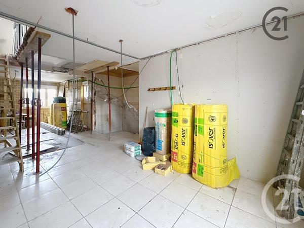 Maison à vendre  5 pièces - 88 m2 ST JULIEN LES VILLAS - 10