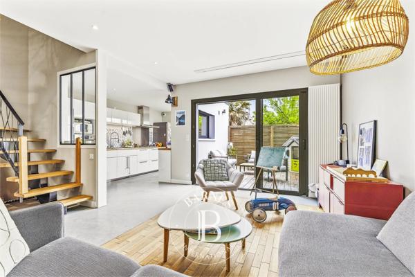 Bordeaux, Maison 4 Chambres -  130 m² à vendre