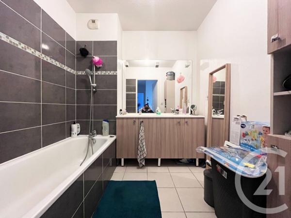 Appartement F3 à vendre  3 pièces - 58,11 m2 ST ANDRE DE LA ROCHE - 06