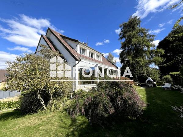 À vendre Maison 8 pièces 204.1 m² - Beauvais 60000