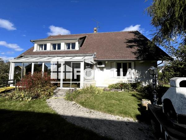 À vendre Maison 8 pièces 204.1 m² - Beauvais 60000