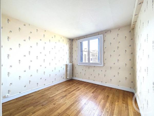 Appartement F5 à vendre  5 pièces - 79,89 m2 FRESNES - 94