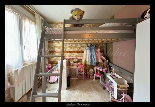 Agde (34300) DEPT 34, AGDE. MAISON DE PLAIN-PIED 95 M² - 3 CHAMBRES + BUREAU - POTENTIEL 150 M² - TERRAIN ARBORÉ - IMPASSE