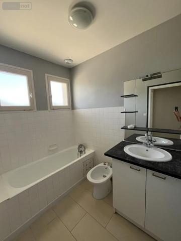 Location - Maison Péronnas 01960 4 pièces 85 m 2 769 m 2