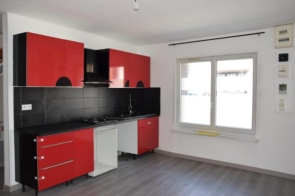 Maison rénovée sans jardin