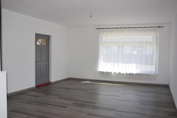 Maison rénovée sans jardin