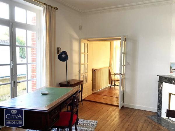 Maison à vendre 11 pièces 225.12m²