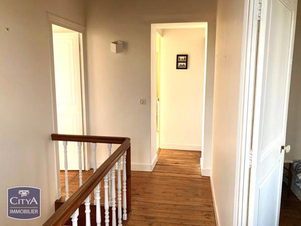 Maison à vendre 11 pièces 225.12m²