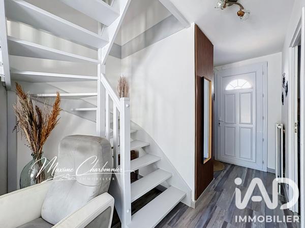Maison à vendre 4 pièces 74 m² Vert-Saint-Denis