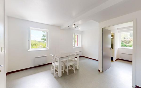 Appartement à louer    2 pièces •  Salmiech